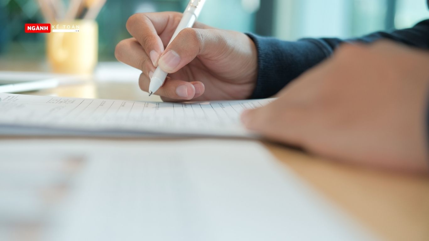 Không phát sinh thuế thu nhập cá nhân có phải nộp tờ khai không