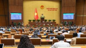 Quốc hội biểu quyết thông qua một luật sửa 9 luật liên quan lĩnh vực tài chính, chiều 29/11